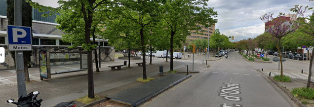 Parada de Pavelló Municipal d'Esports de Santa Eugènia